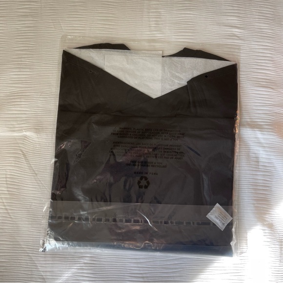 Brand New- ATM Anthony Thomas Melillo Classic Long Sleeve Boy Tee in Black 🖤 - Picture 6 of 10